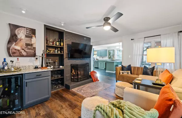 Knoxville, TN 37918,3604 Fountaincrest DR