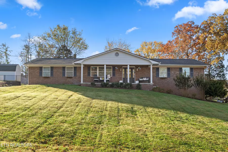 3604 Fountaincrest DR, Knoxville, TN 37918