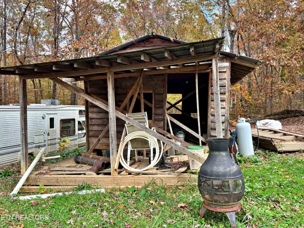 Ten Mile, TN 37880,575 JD Walden Road