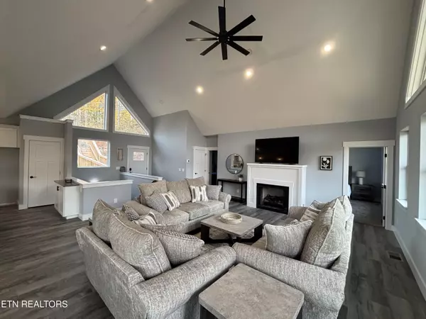 Speedwell, TN 37870,176 Flat Hollow Marina Rd