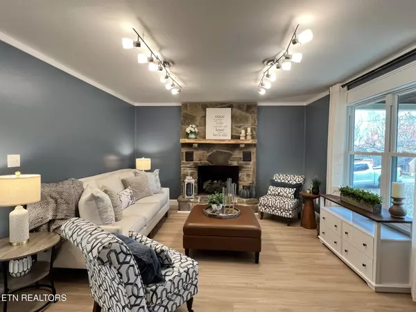 Kingston, TN 37763,125 Rogers Ridge LN