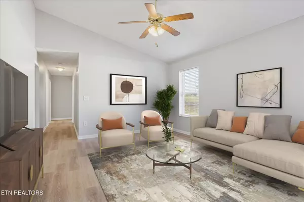 Sevierville, TN 37862,1528 Patricia Holt Blvd