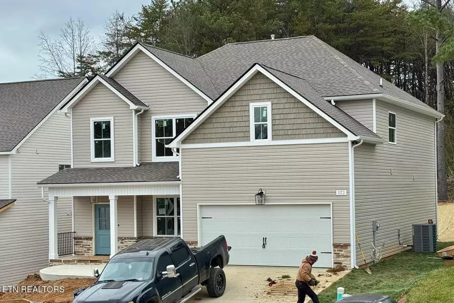 1172 Madison Oaks Rd, Knoxville, TN 37924