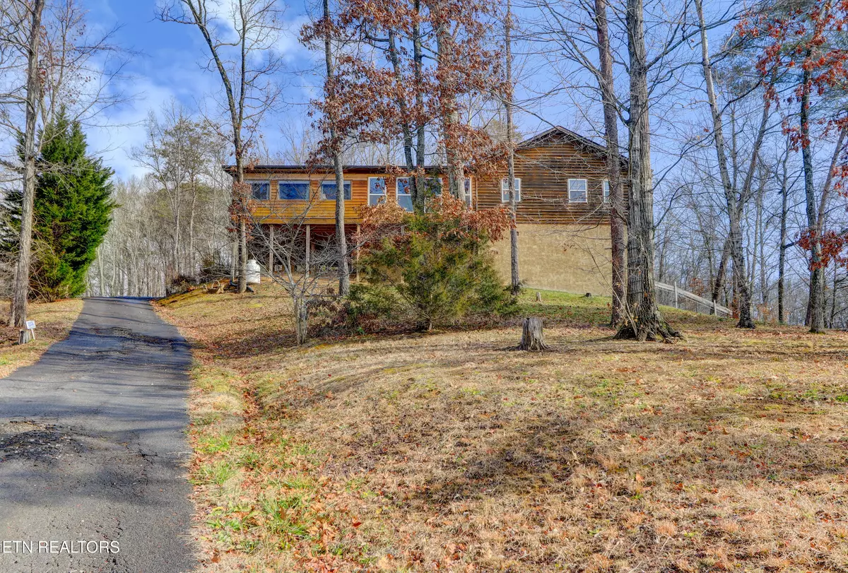 Sevierville, TN 37876,865 River Divide Rd