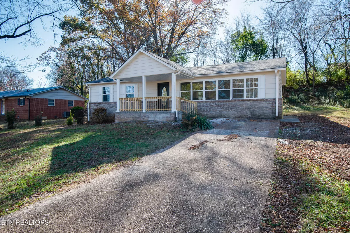 Knoxville, TN 37912,5503 Scenicwood Rd