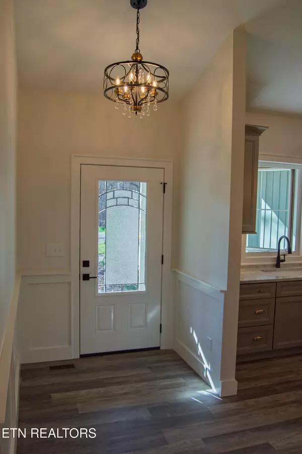 Crossville, TN 38558,107 Brighton LN