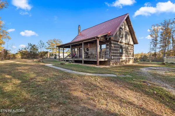 Crossville, TN 38572,211 Westwind WAY