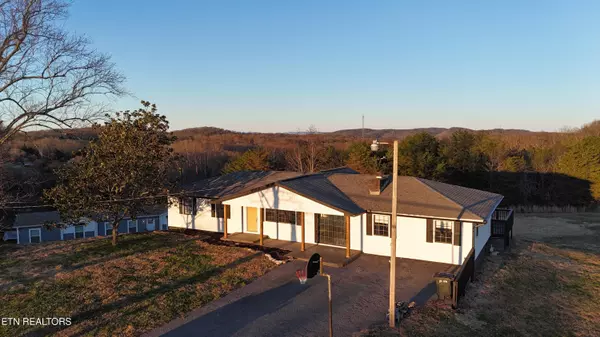 Clinton, TN 37716,328 Peach Orchard Rd