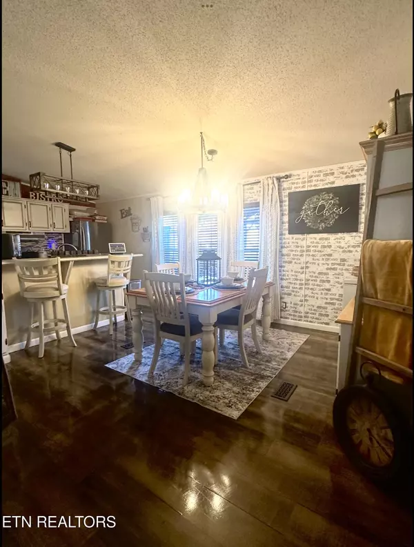 Dandridge, TN 37725,634 Nursery Rd Rd