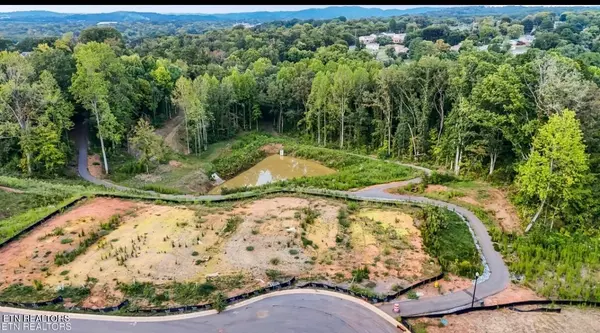 Maryville, TN 37804,1608 Bennett Village DR