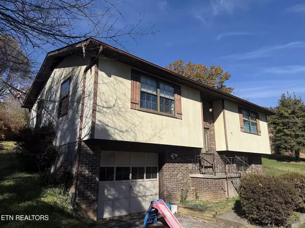 134 Allen DR, Tazewell, TN 37879