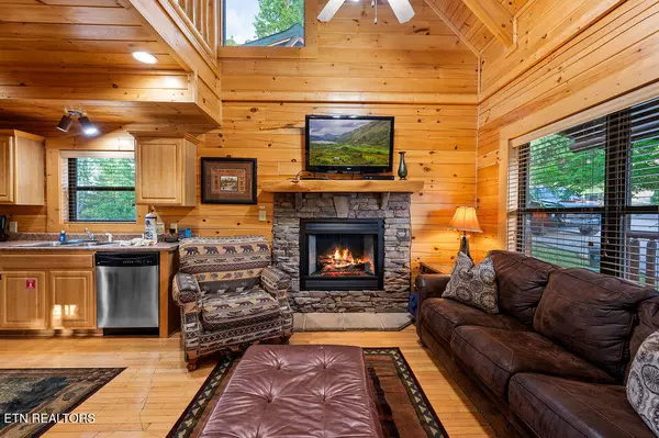 Pigeon Forge, TN 37862,2023 Bear Creek WAY