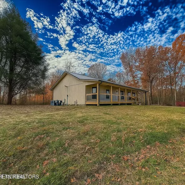 Elgin, TN 37732,404 High St