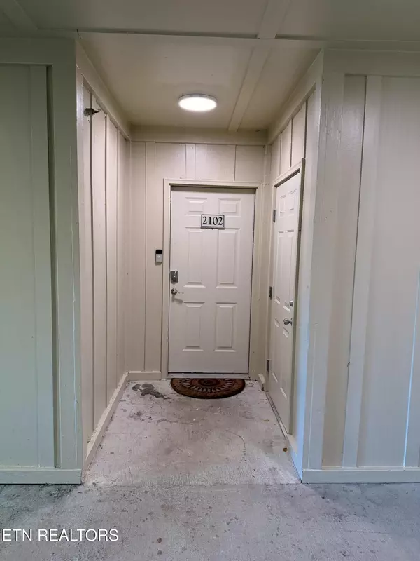 Knoxville, TN 37920,3708 Spruce Ridge WAY #2102