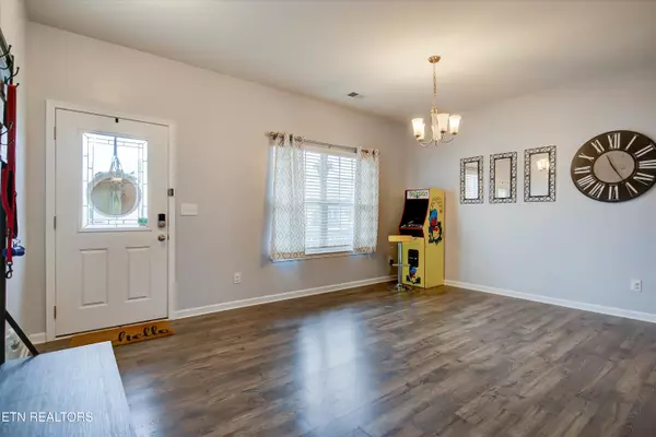 Friendsville, TN 37737,1242 Bill Wallace DR