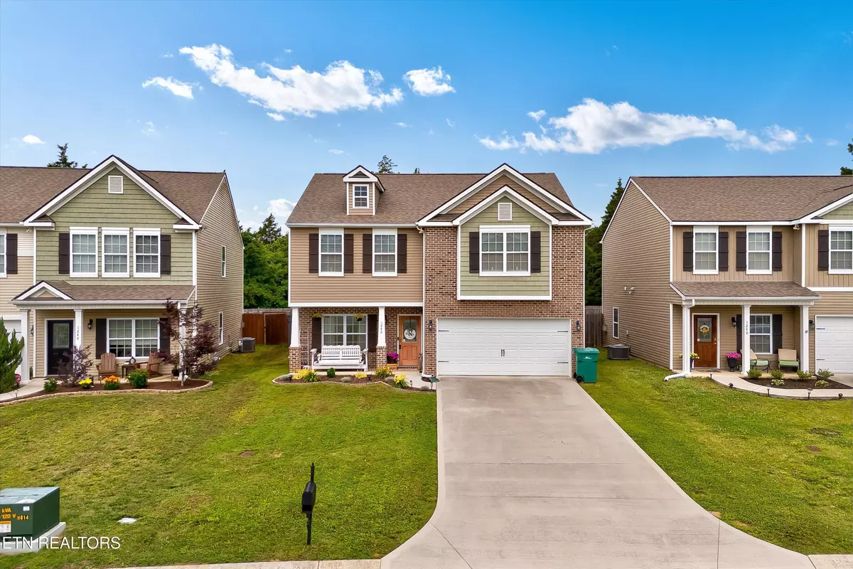 Friendsville, TN 37737,1242 Bill Wallace DR