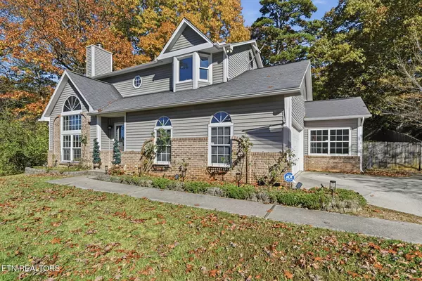 Knoxville, TN 37922,9800 Crestline DR