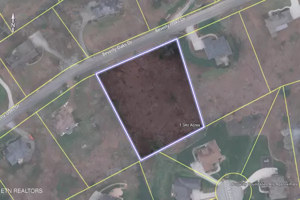 Knoxville, TN 37918,5232 Beverly Oaks DR