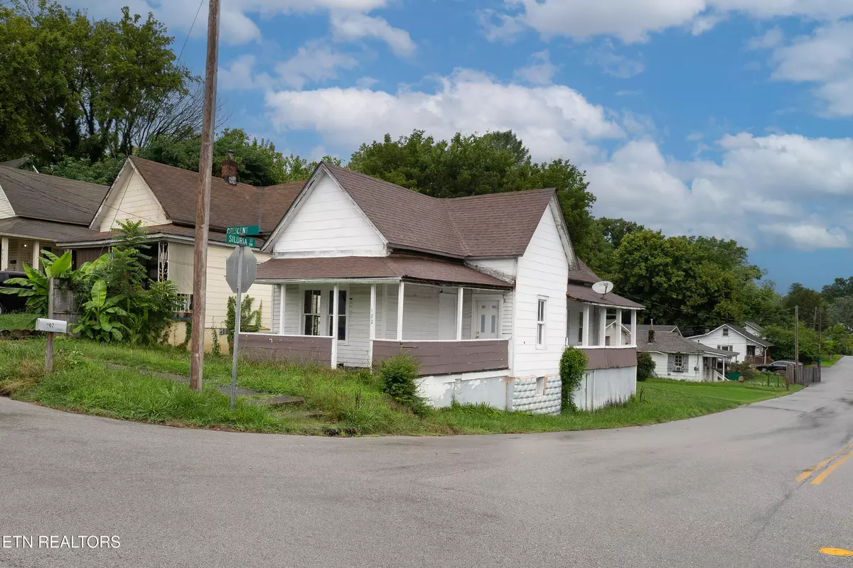 Harriman, TN 37748,902 Crescent St