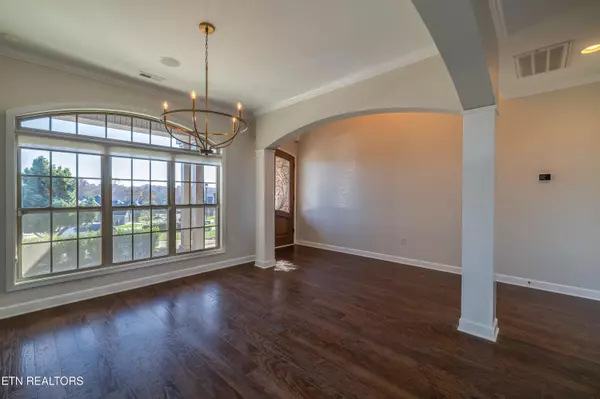 Knoxville, TN 37919,1301 Woodland Ridge LN