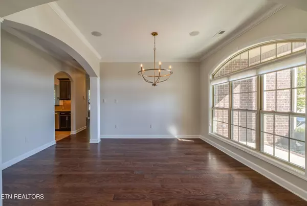 Knoxville, TN 37919,1301 Woodland Ridge LN