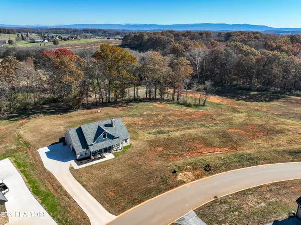 Greenback, TN 37742,910 Sophie DR