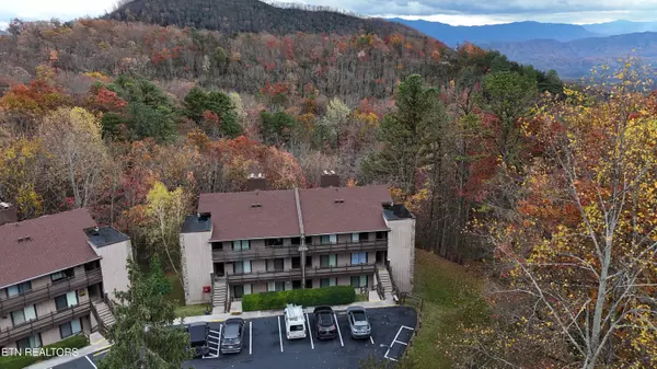 1081 Cove Rd #1033, Sevierville, TN 37876