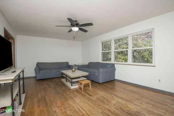 Knoxville, TN 37922,209 Engert Rd