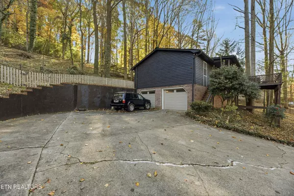 Louisville, TN 37777,1429 Crestwood DR