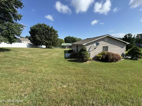 Newport, TN 37821,1249 Green Acres DR