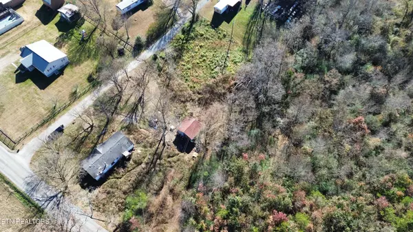 Tellico Plains, TN 37385,104 Druid Hill Rd