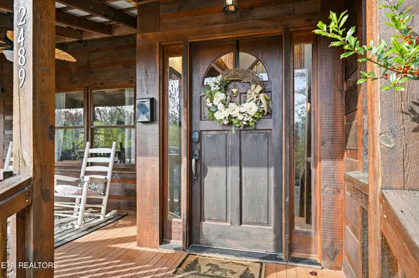 Sevierville, TN 37876,2489 Upper Middle Creek Rd