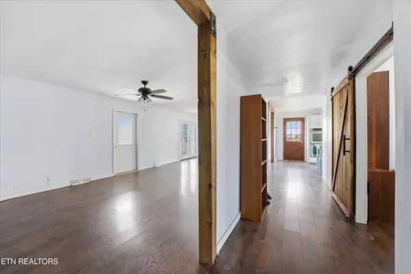 Lenoir City, TN 37771,402 A St