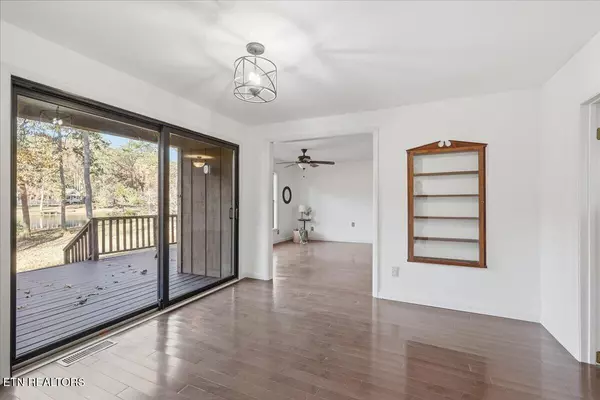 Madisonville, TN 37354,425 Laurel Lake CIR