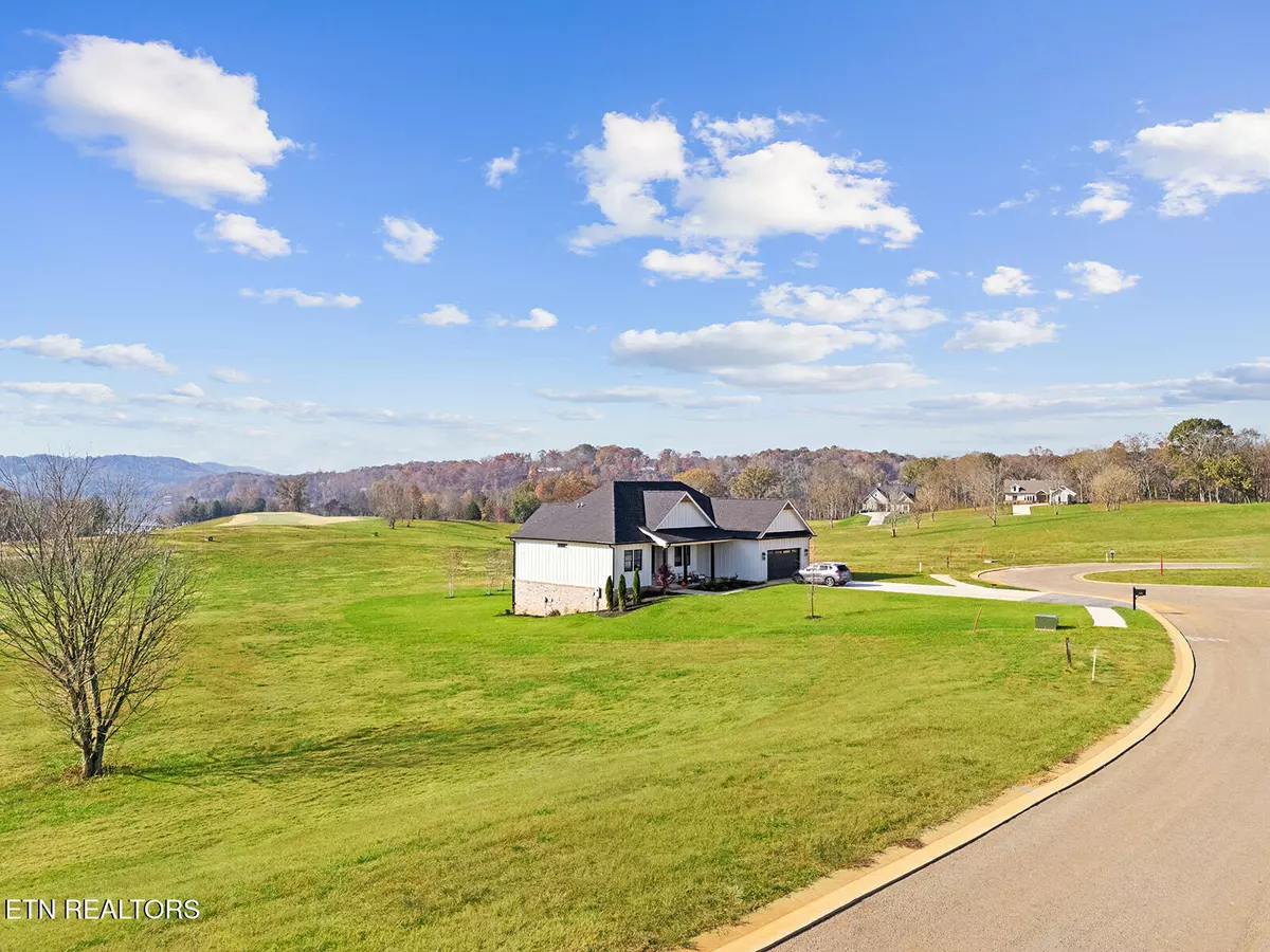 Loudon, TN 37774,121 Purple Iris PL