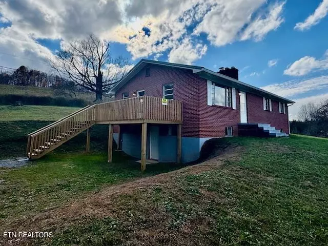 Rose Hill, VA 24281,526 Blue Hollow Rd