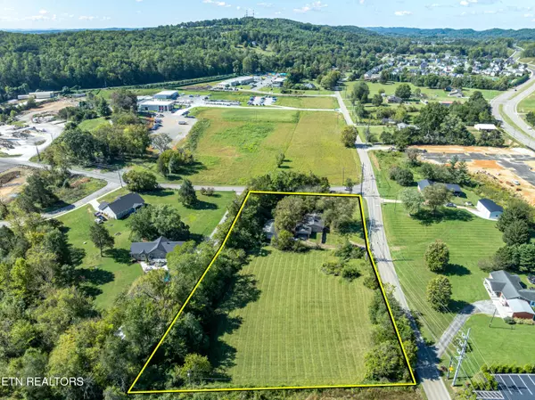 7120 Ball Camp PIKE, Knoxville, TN 37931