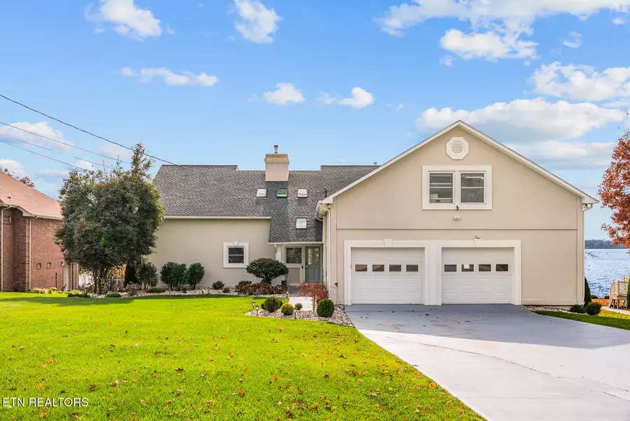 1260 Arrowhead DR, Crossville, TN 38572