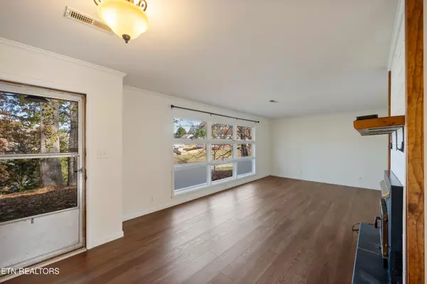 Clinton, TN 37716,821 Blockhouse Valley Rd