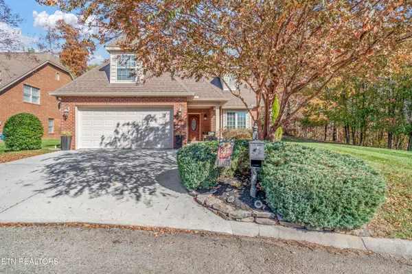 Knoxville, TN 37912,2558 Maple Branch LN