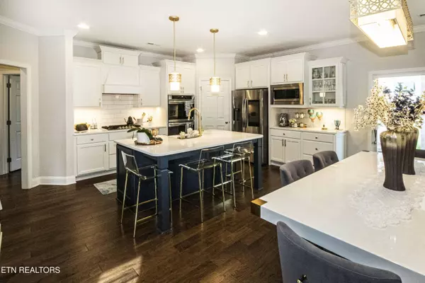 Knoxville, TN 37922,1424 Staffwood Rd