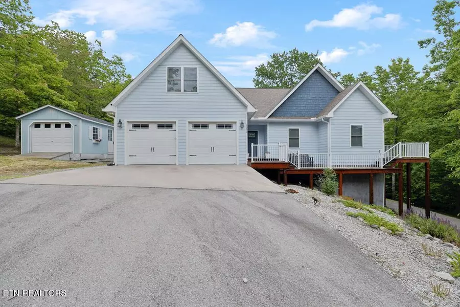 1092 Grandview WAY, Jamestown, TN 38556