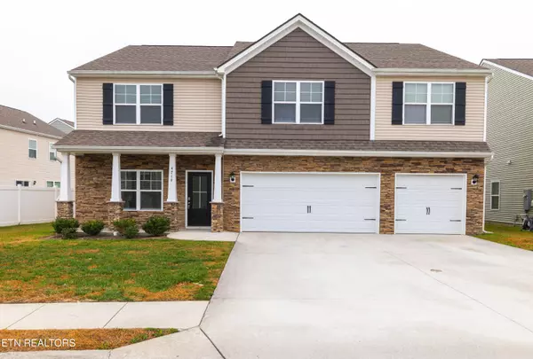 4714 Willow Bluff CIR, Knoxville, TN 37914
