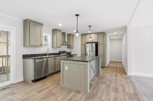 Newport, TN 37821,360 Tanasi DR