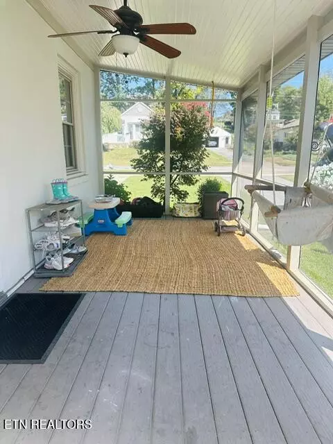 Kingsport, TN 37660,1369 Catawba St