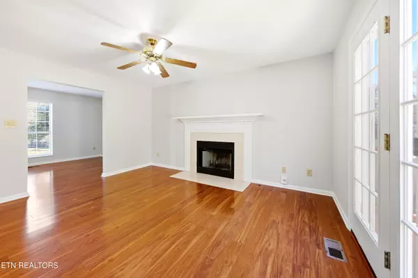 Knoxville, TN 37909,7257 Ashburton DR