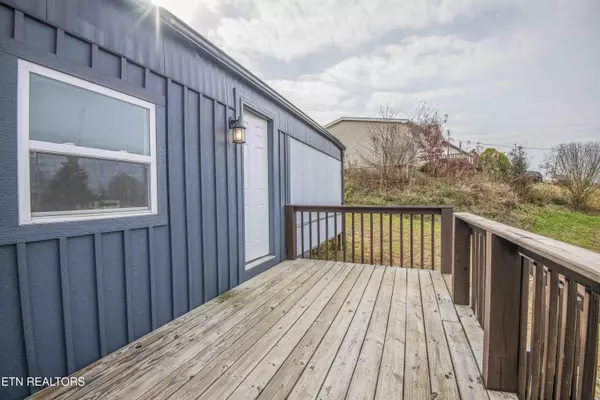 Loudon, TN 37774,131 Valleyview DR