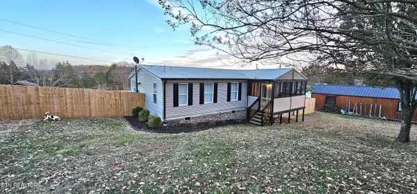 365 Billingsley Rd, Sweetwater, TN 37874