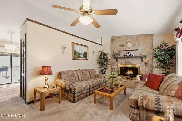 Knoxville, TN 37912,5613 Montina Rd