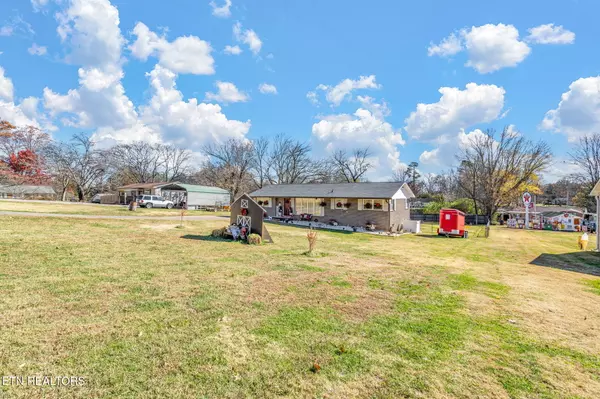 Lenoir City, TN 37772,500 Crestview DR